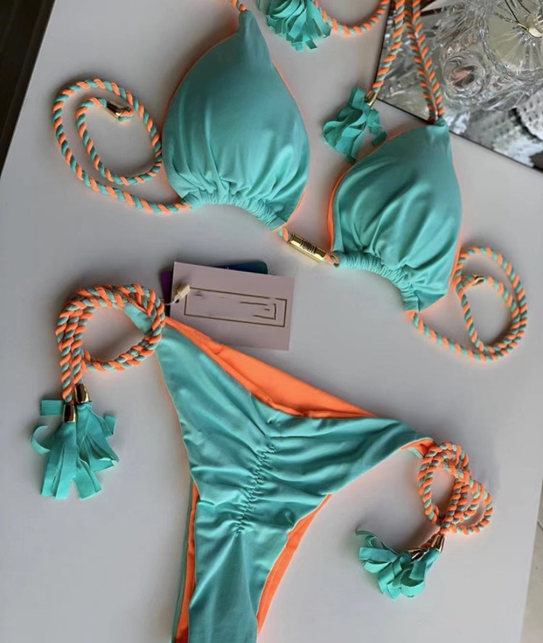 Hanza Bikini